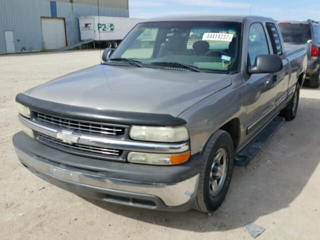 2GCEC19W621184989 - 2002 CHEVROLET SILVERADO TAN photo 2