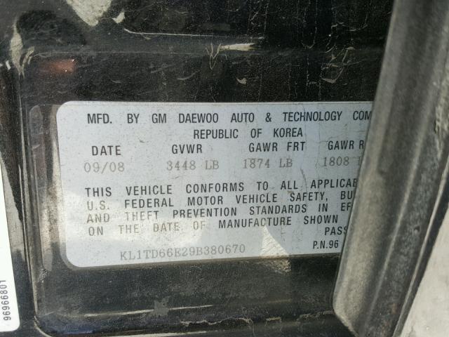 KL1TD66E29B380670 - 2009 CHEVROLET AVEO LS BLACK photo 10