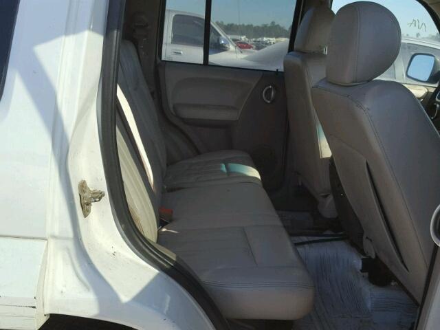 1J4GK58KX6W288167 - 2006 JEEP LIBERTY LI WHITE photo 6