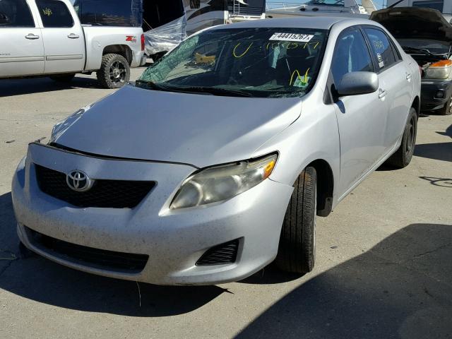 2T1BU40E49C124324 - 2009 TOYOTA COROLLA SILVER photo 2