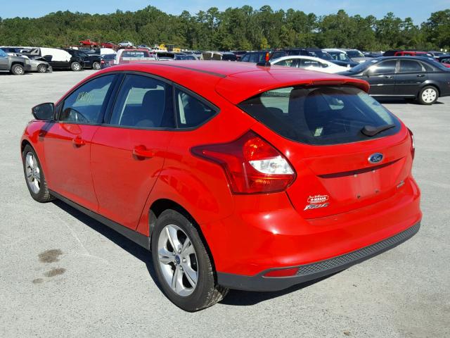 1FADP3K20DL139245 - 2013 FORD FOCUS SE RED photo 3