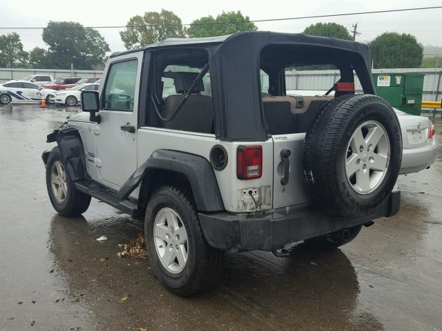 1J4AA2D1XAL113206 - 2010 JEEP WRANGLER S SILVER photo 3