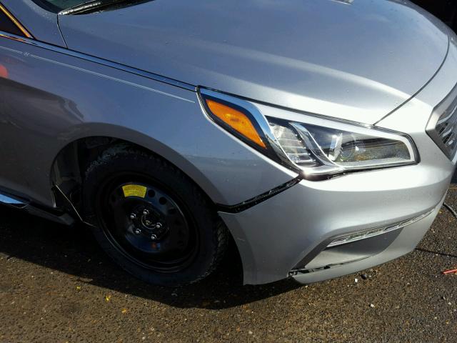 5NPE34AF8FH042712 - 2015 HYUNDAI SONATA GRAY photo 9