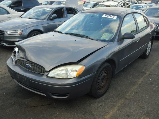 1FAFP53U15A103212 - 2005 FORD TAURUS SE CHARCOAL photo 2