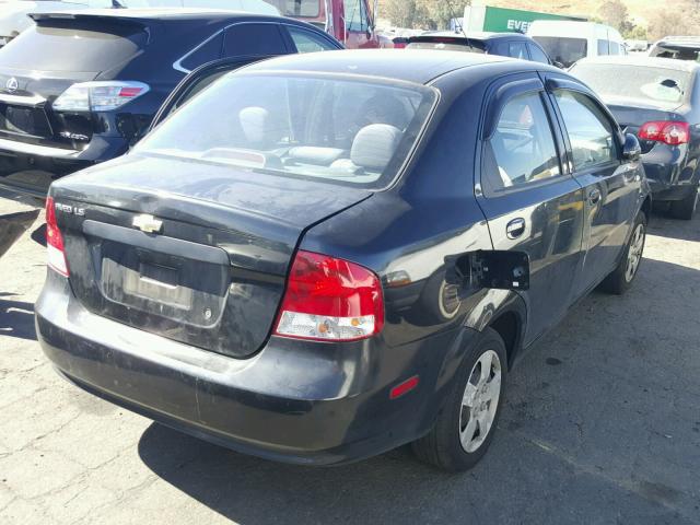 KL1TD566X6B618618 - 2006 CHEVROLET AVEO BASE BLACK photo 4