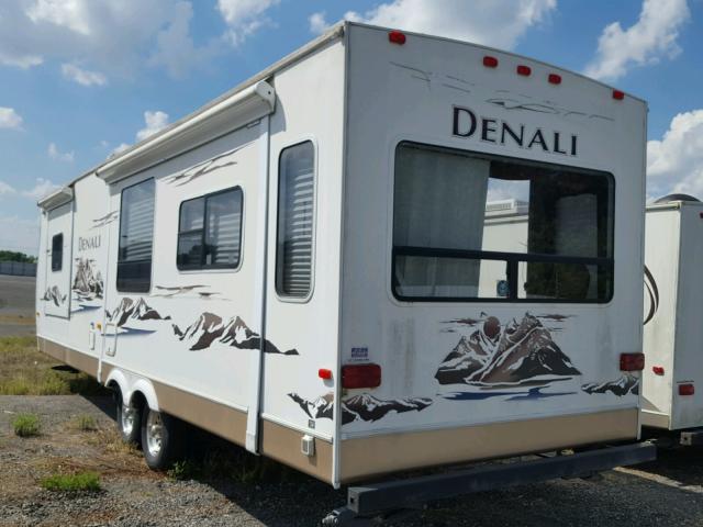 47CTD1R297P618123 - 2007 DUTC DENALI WHITE photo 3