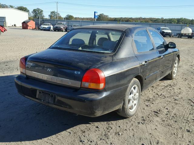 KMHWF35V81A464692 - 2001 HYUNDAI SONATA GLS BLACK photo 4