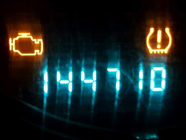 1J8FF47W28D705809 - 2008 JEEP COMPASS SP WHITE photo 8