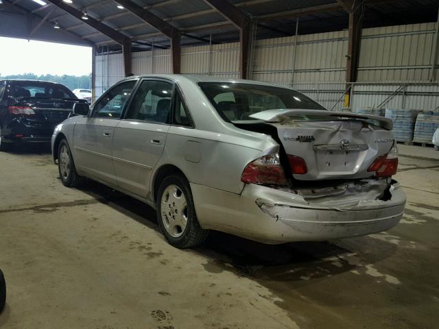 4T1BF28B33U338574 - 2003 TOYOTA AVALON SILVER photo 3