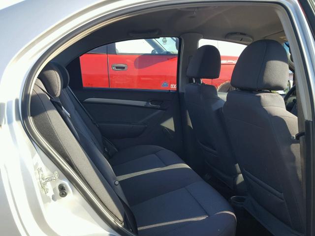 KL1TD56E99B329855 - 2009 CHEVROLET AVEO LS SILVER photo 6