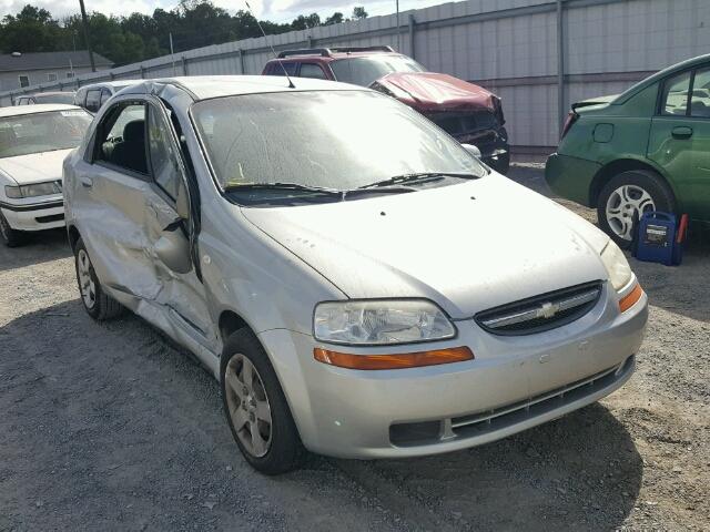 KL1TD52695B459790 - 2005 CHEVROLET AVEO BASE Srebrny zdjęcie 1