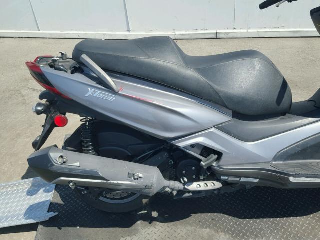 LC2W1M249JC100237 - 2018 KYMCO USA INC SCOOTER GRAY photo 6