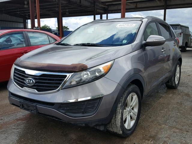 KNDPB3A26C7268623 - 2012 KIA SPORTAGE B GRAY photo 2