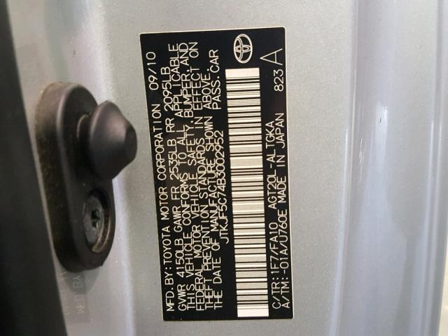 JTKJF5C74B3002952 - 2011 TOYOTA SCION TC 银色 照片 10