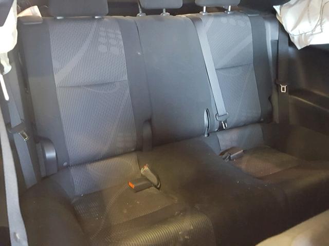 JTKJF5C74B3002952 - 2011 TOYOTA SCION TC 银色 照片 6