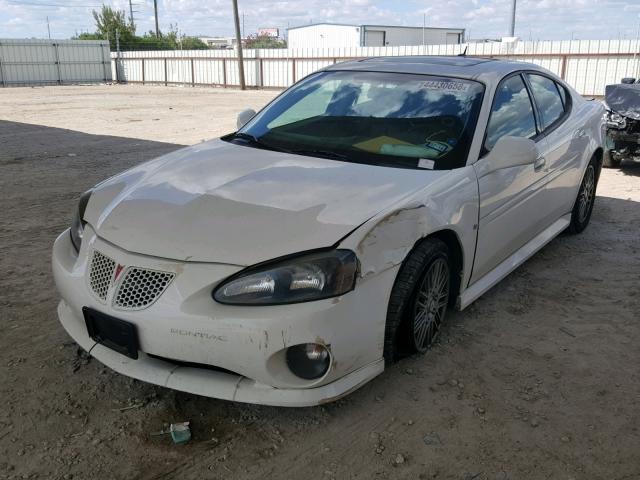 2G2WP582671152845 - 2007 PONTIAC GRAND PRIX WHITE photo 2