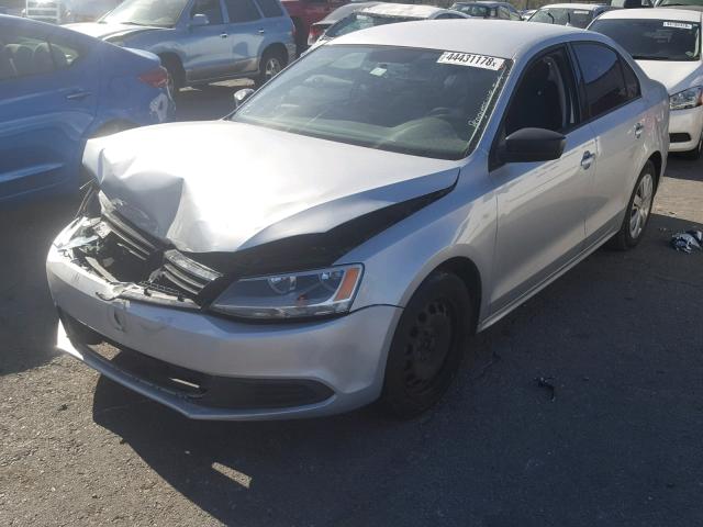 3VW2K7AJ5CM353335 - 2012 VOLKSWAGEN JETTA BASE Արծաթագույն լուսանկար 2