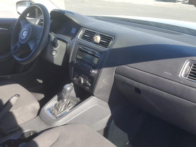 3VW2K7AJ5CM353335 - 2012 VOLKSWAGEN JETTA BASE Արծաթագույն լուսանկար 9