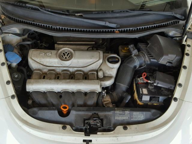 3VWFW31C28M515204 - 2008 VOLKSWAGEN NEW BEETLE 白色 照片 7