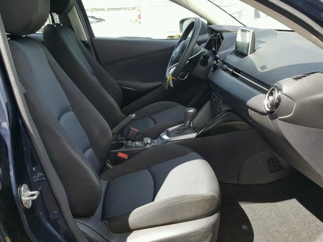 3MYDLBZV6GY105369 - 2016 TOYOTA SCION IA BLUE photo 5