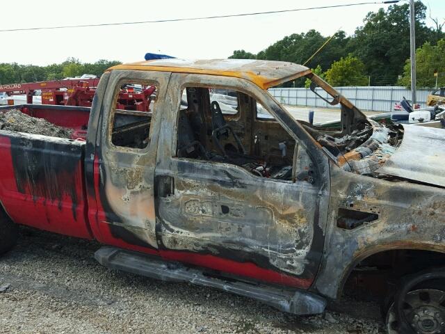 1FTWX31R88EA26641 - 2008 FORD F350 SRW S RED photo 10