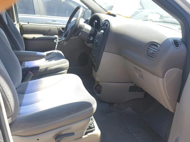 1C4GJ25332B504771 - 2002 CHRYSLER VOYAGER SILVER photo 5