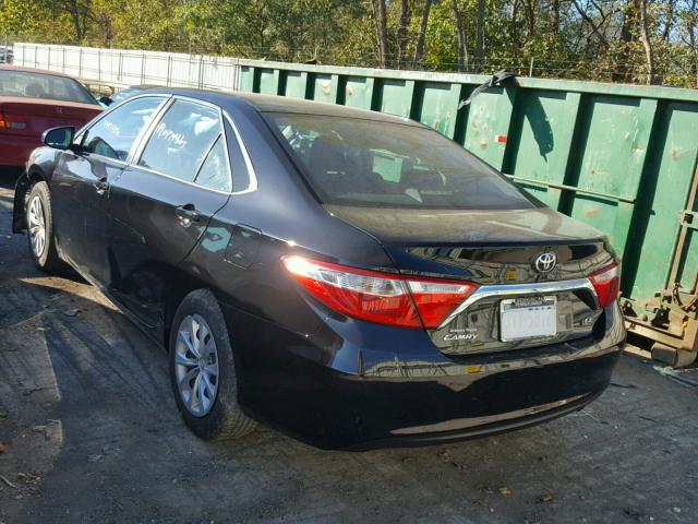 4T4BF1FK0GR528938 - 2016 TOYOTA CAMRY LE შავი ფოტო 3