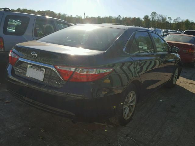 4T4BF1FK0GR528938 - 2016 TOYOTA CAMRY LE შავი ფოტო 4