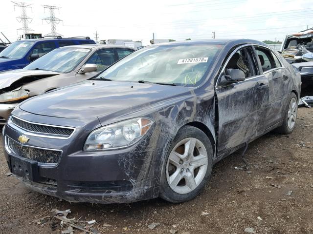 1G1ZA5E09A4129173 - 2010 CHEVROLET MALIBU LS ნაცრისფერი ფოტო 2