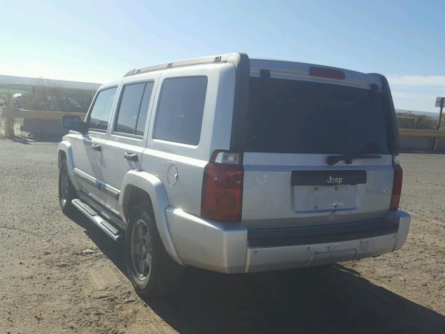1J8HH48K26C195981 - 2006 JEEP COMMANDER SILVER photo 3
