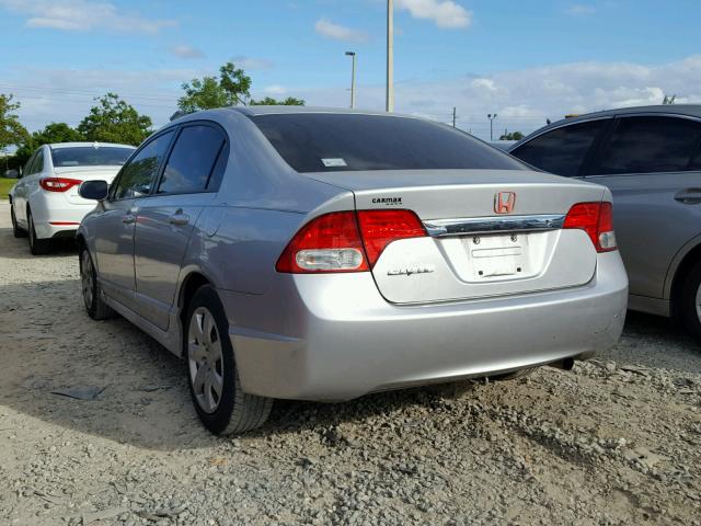 2HGFA1F57AH556269 - 2010 HONDA CIVIC LX SILVER photo 3