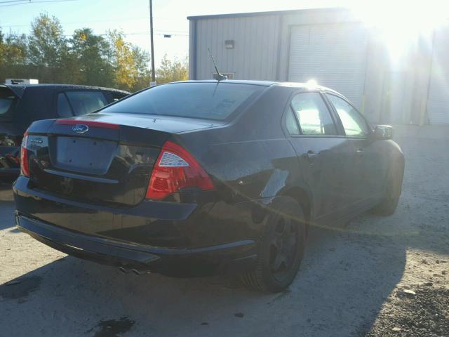 3FAHP0HA0BR299297 - 2011 FORD FUSION SE BLACK photo 4