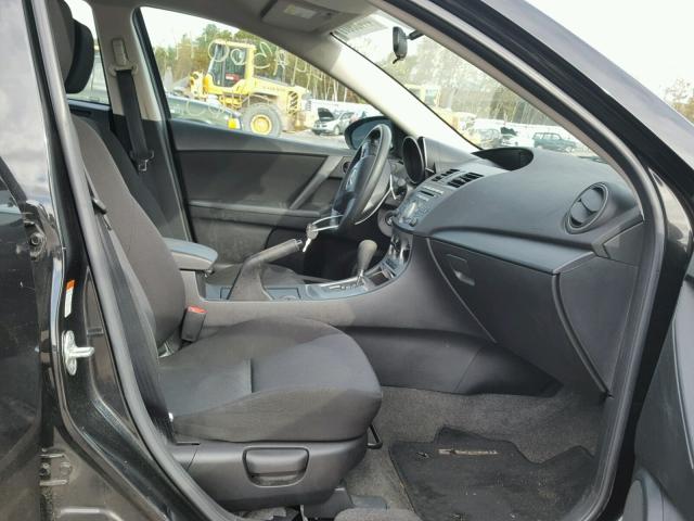 JM1BL1SG8A1287275 - 2010 MAZDA 3 I BLACK photo 5