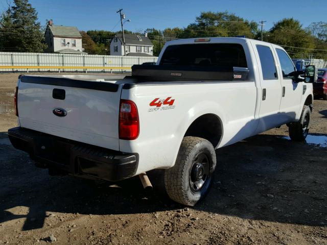 1FTWW31528EA98886 - 2008 FORD F350 WHITE photo 4