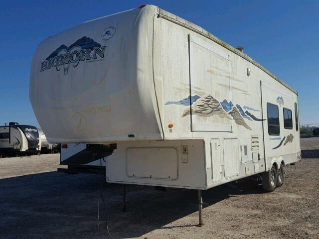 5SFGF30226E001000 - 2006 HEART LAND BIGHORN WHITE photo 2