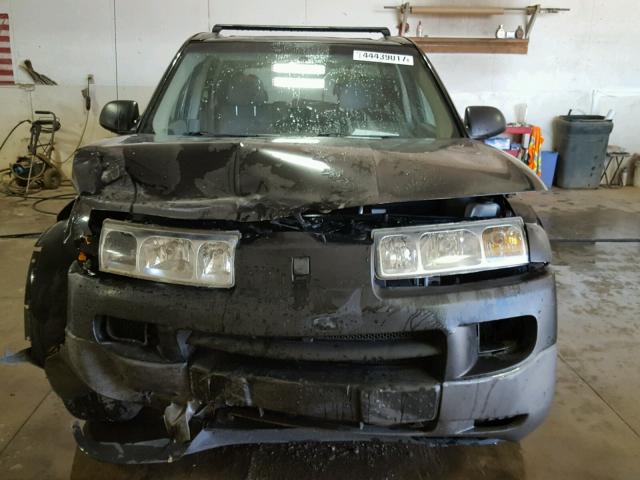 5GZCZ23D75S855950 - 2005 SATURN VUE BLACK photo 9