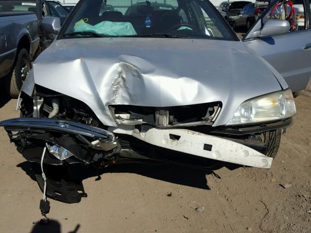 19UUA5657XA011162 - 1999 ACURA 3.2TL SILVER photo 7