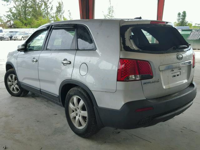 5XYKT3A14CG198346 - 2012 KIA SORENTO BA SILVER photo 3