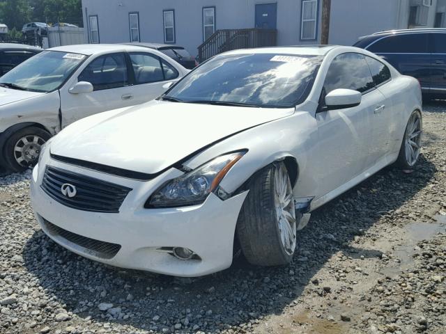 JN1CV6EK4DM921196 - 2013 INFINITI G37 JOURNE WHITE photo 2