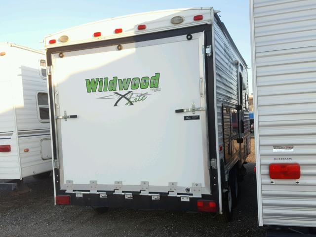 4X4TWTT21CR341914 - 2012 WILDWOOD WILDWOOD X WHITE photo 4