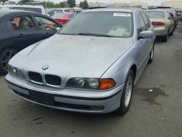 WBADE6327WBW63191 - 1998 BMW 540 I AUTO SILVER photo 2