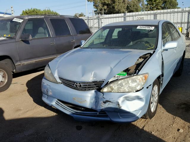 4T1BE32K06U733737 - 2006 TOYOTA CAMRY LE BLUE photo 2
