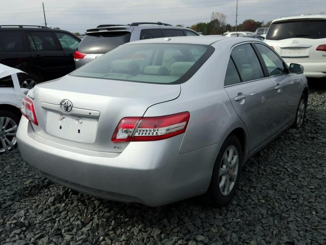 4T4BF3EK6BR201059 - 2011 TOYOTA CAMRY GRAY photo 4