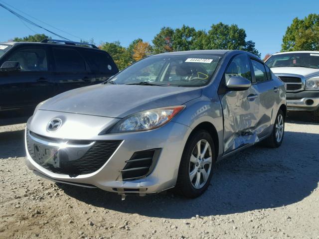 JM1BL1SG7A1176863 - 2010 MAZDA 3 SILVER photo 2