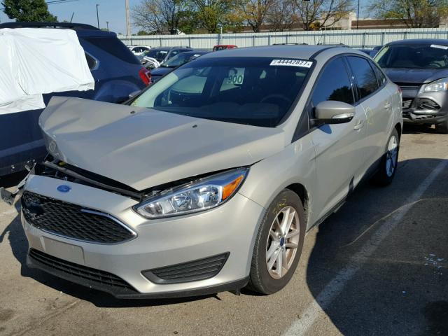 1FADP3F2XFL229693 - 2015 FORD FOCUS SE GOLD photo 2