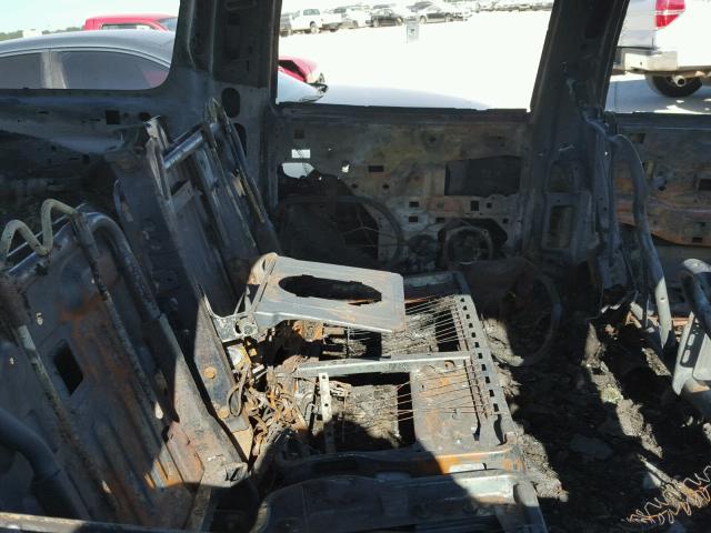 1GNEC16Z16J110753 - 2006 CHEVROLET SUBURBAN C BURN photo 6