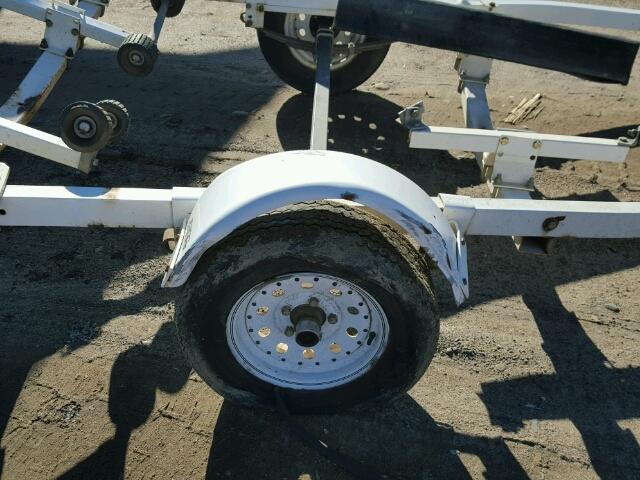 1ZE1REU14NA023516 - 1992 BOAT TRAILER WHITE photo 8