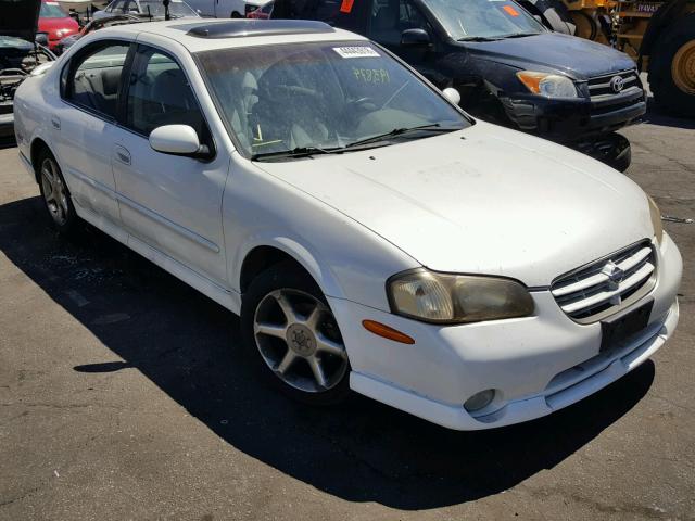 JN1CA31D21T606741 - 2001 NISSAN MAXIMA GXE WHITE photo 1