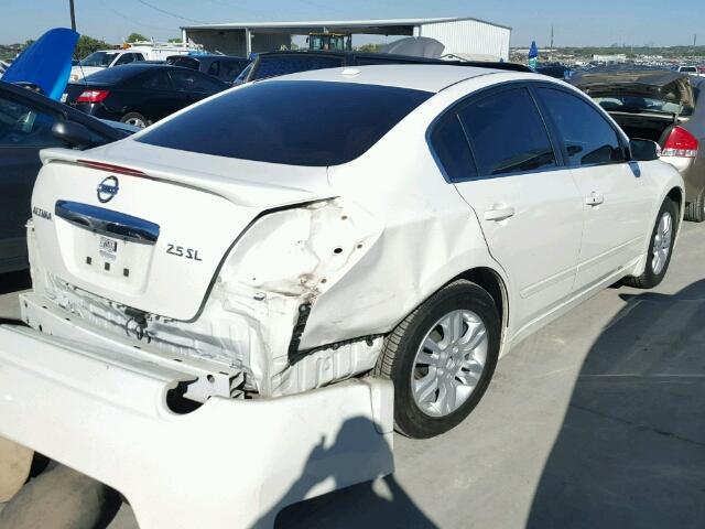 1N4AL2APXBC111407 - 2011 NISSAN ALTIMA BAS WHITE photo 4