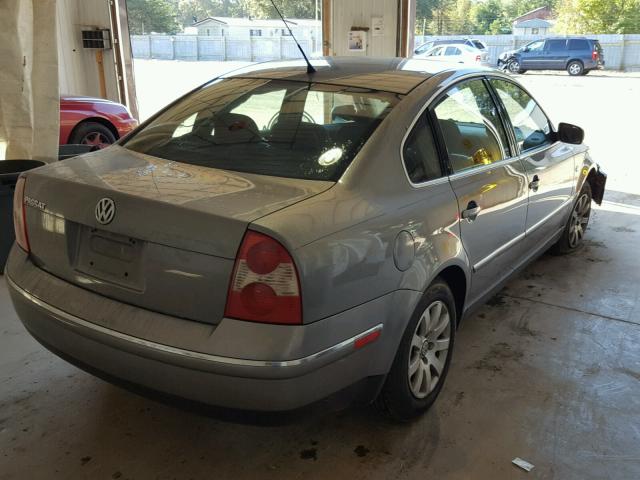 WVWPD63B83E377685 - 2003 VOLKSWAGEN PASSAT GLS SILVER photo 4